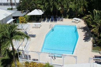 Southern Surf Beach Apartments Rockley ภายนอก รูปภาพ